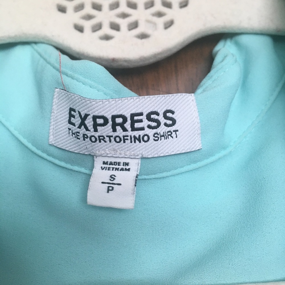 Express button up - Picture 2 of 4